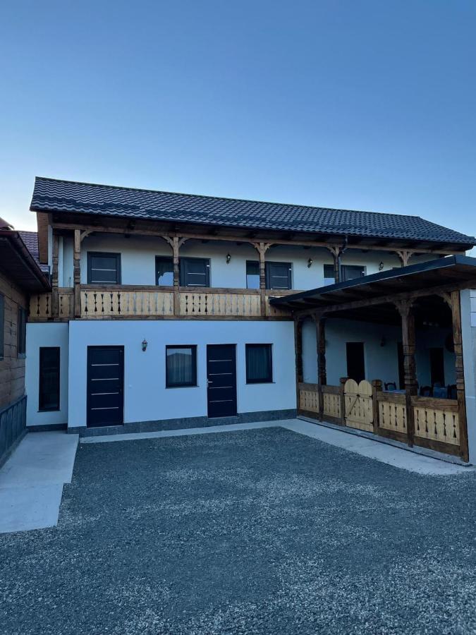 Casa De Langa Padure 호텔 Sighetu Marmaţiei 외부 사진