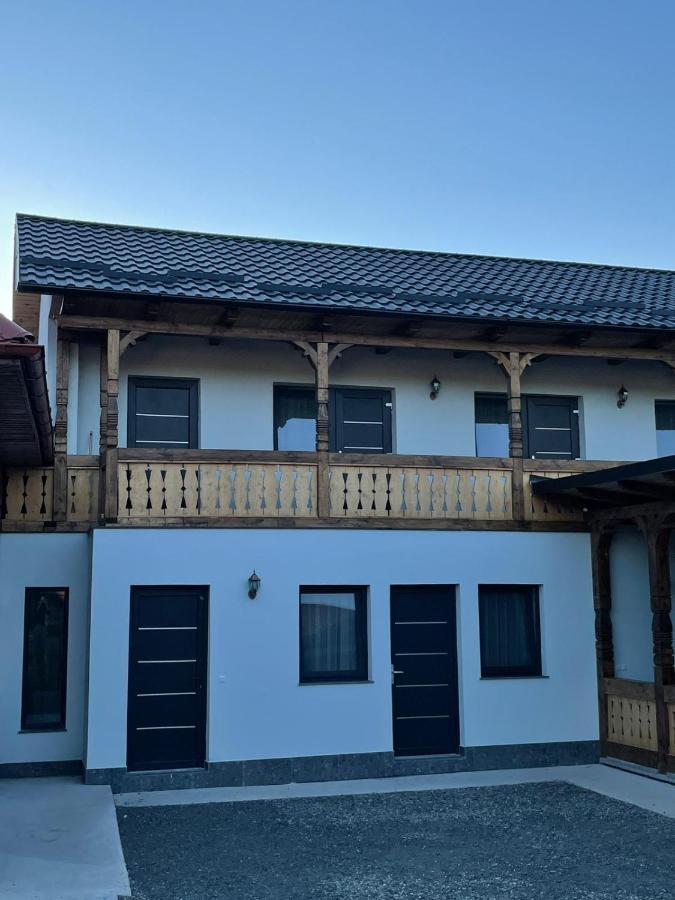 Casa De Langa Padure 호텔 Sighetu Marmaţiei 외부 사진