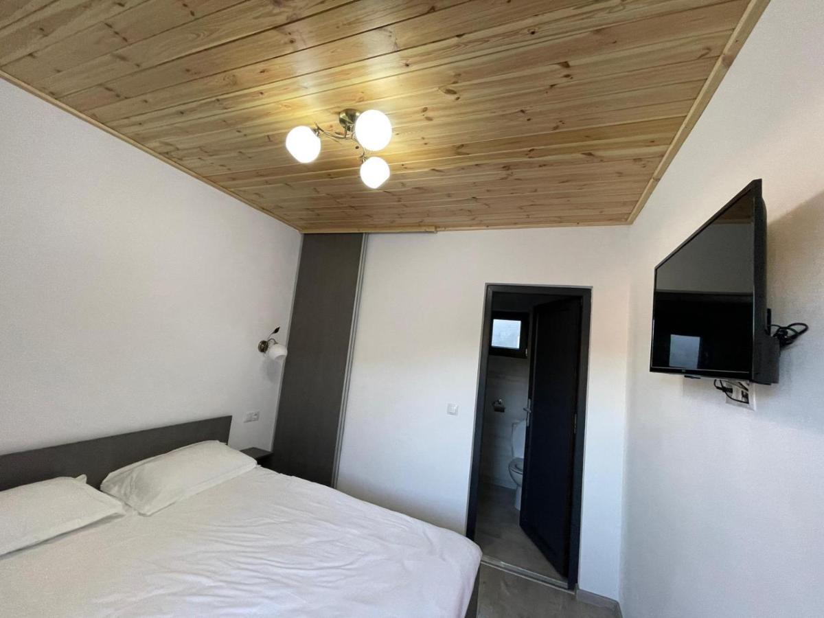 Casa De Langa Padure 호텔 Sighetu Marmaţiei 외부 사진